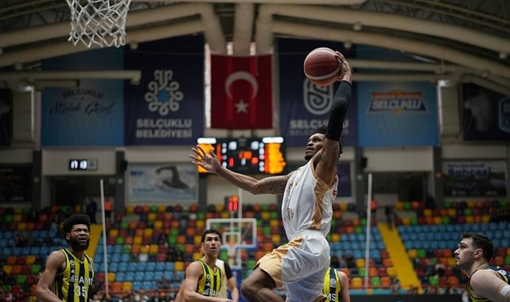 Konya B&uuml;y&uuml;kşehir Play-Off &Ccedil;eyrek Finalinde Avantajı Kaptı