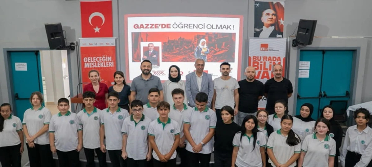 Gazze&rsquo;de &ouml;ğrencilerin eğitim m&uuml;cadelesi anlatıldı