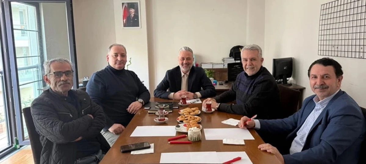 İstanbul Bağımsız Gazeteciler Derneği İlk Y&ouml;netim Kurulu Toplantısını Ger&ccedil;ekleştirdi