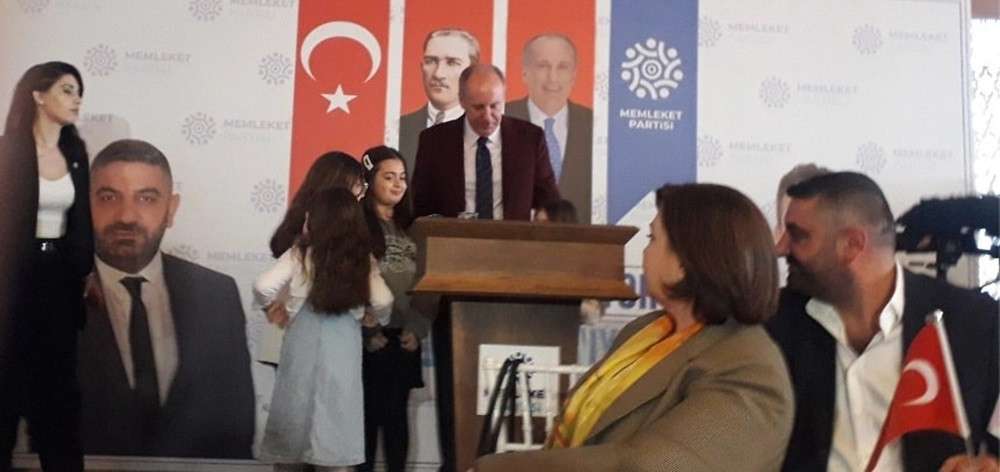 Muharrem İnce Kağıthane’de coşkuyla karşılandı