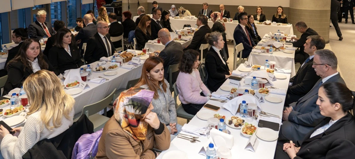 OYAK Y&ouml;netimi, şehit aileleriyle iftar sofrasında bir araya geldi