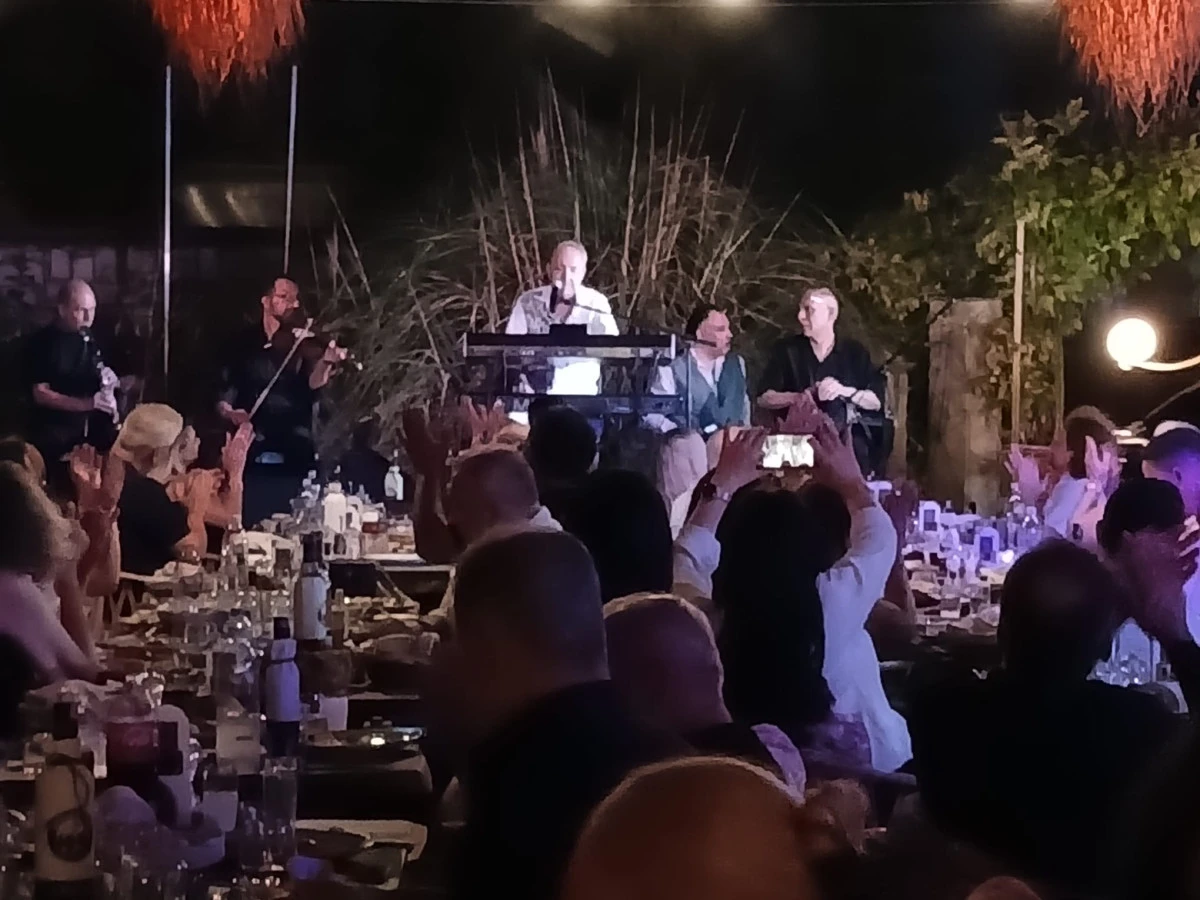  Pavilion Sahnesi Yıkıldı Ge&ccedil;ti!