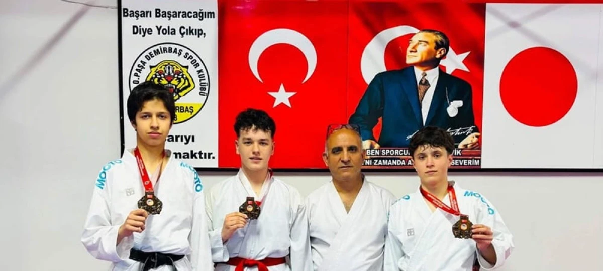 WSF SHOTOKAN CHAMPIONSHIPS&rsquo;TE T&Uuml;RK SPORCULARINDAN GURURLANDIRAN BAŞARI